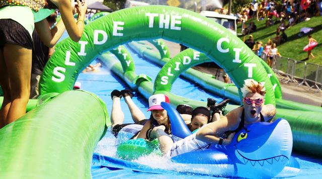 Hot Sale Slide n slip Aqua Inflatable Water Slide to Slide the City for Adults Customer Case 第3张