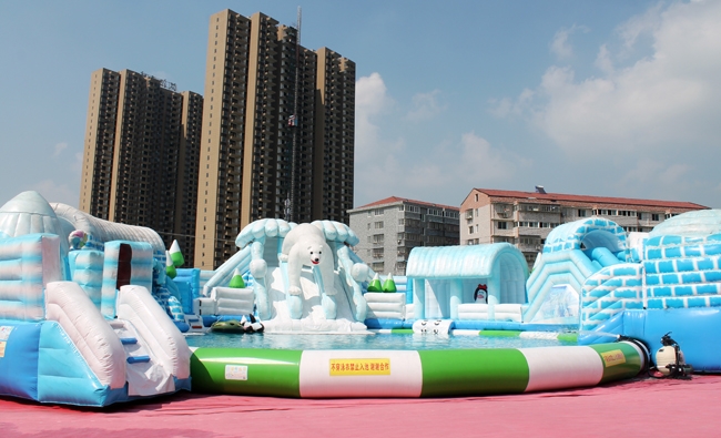 Hebei Chengde Inflatable Water Park Customer Case 第3张