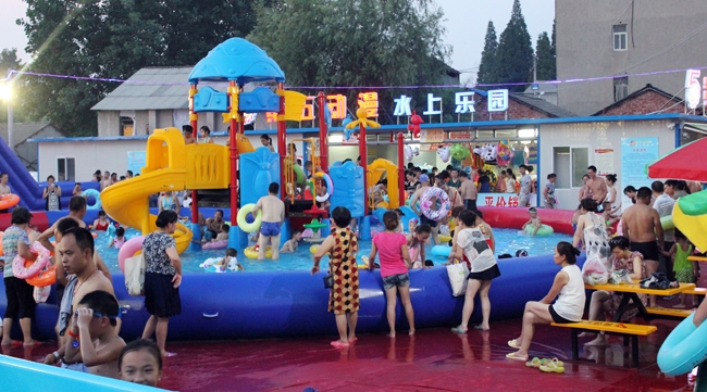 Neimeng Inflatable Water Park Customer Case 第4张