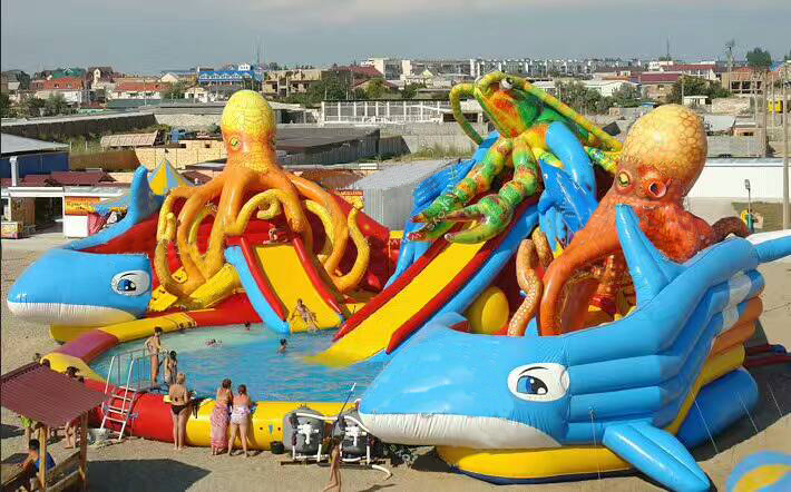 Yongzhou Coldwater Beach Inflatable Water Park Case Customer Case 第1张
